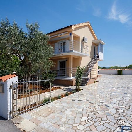 Apartmani Bakran Krk Town Exteriör bild